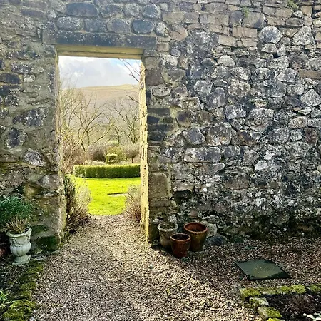 Hilltop House By Birch