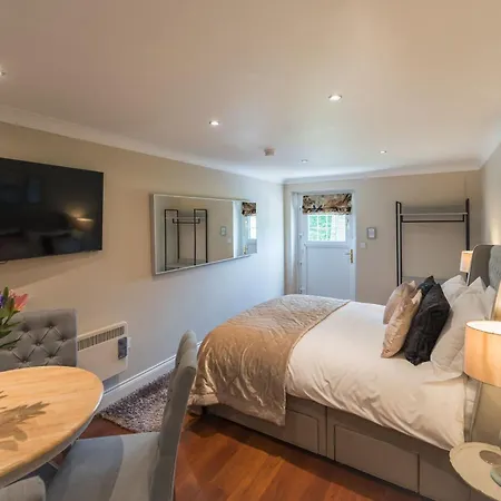 Hilltop House By Birch بيت للعطل Starbotton