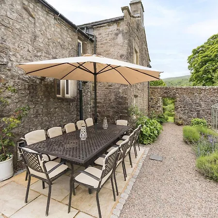 Hilltop House By Birch بيت للعطل Starbotton