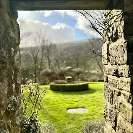 Hilltop House By Birch Сasa de vacaciones Starbotton