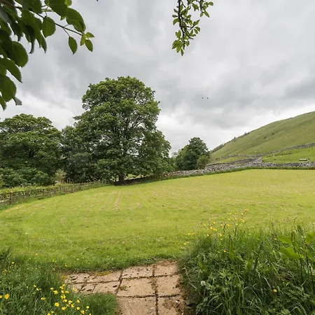 Сasa de vacaciones Hilltop House By Birch